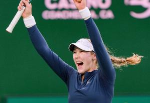 冲首冠！小米拉今年35胜领跑全体女选手，首位05后大满贯决赛选手